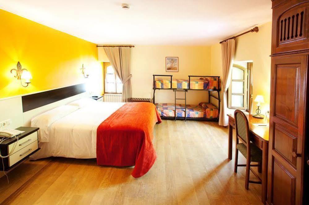 Hotel Venta De Etxalar Zewnętrze zdjęcie