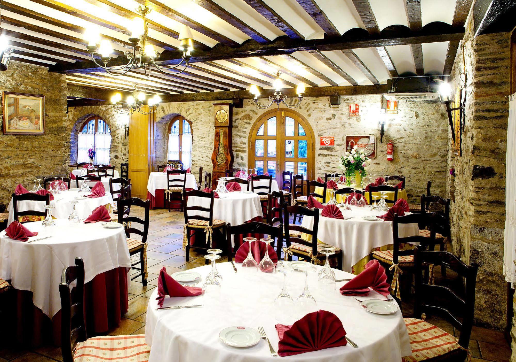 Hotel Venta De Etxalar Zewnętrze zdjęcie