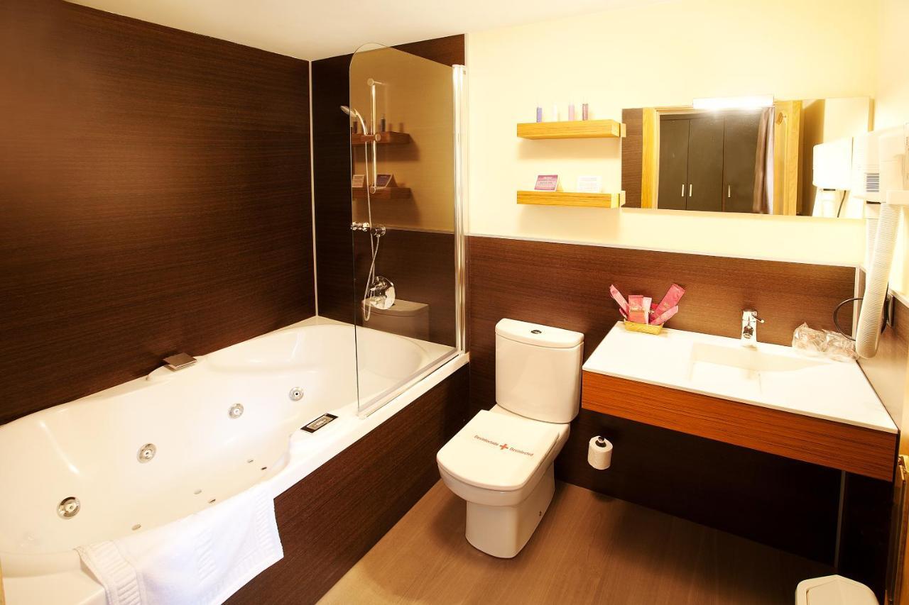Hotel Venta De Etxalar Zewnętrze zdjęcie